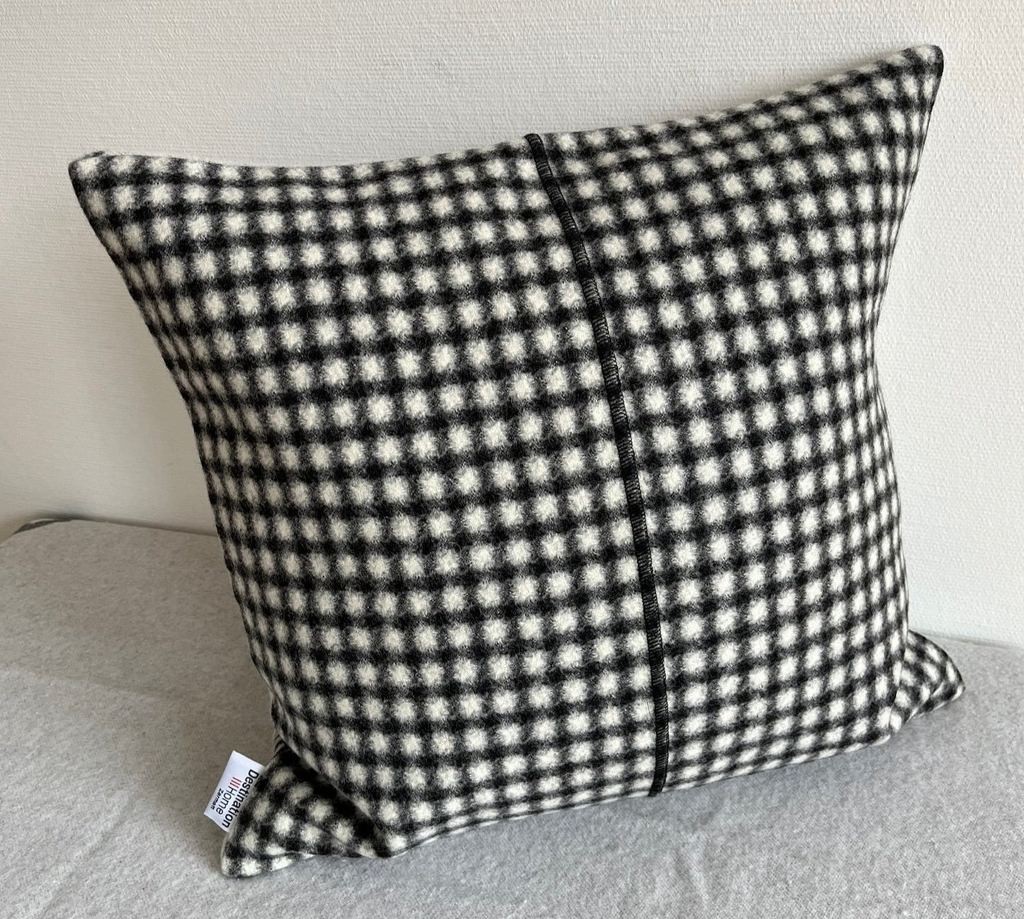 Blacknose sheep wool cushion cover, one sheep, white