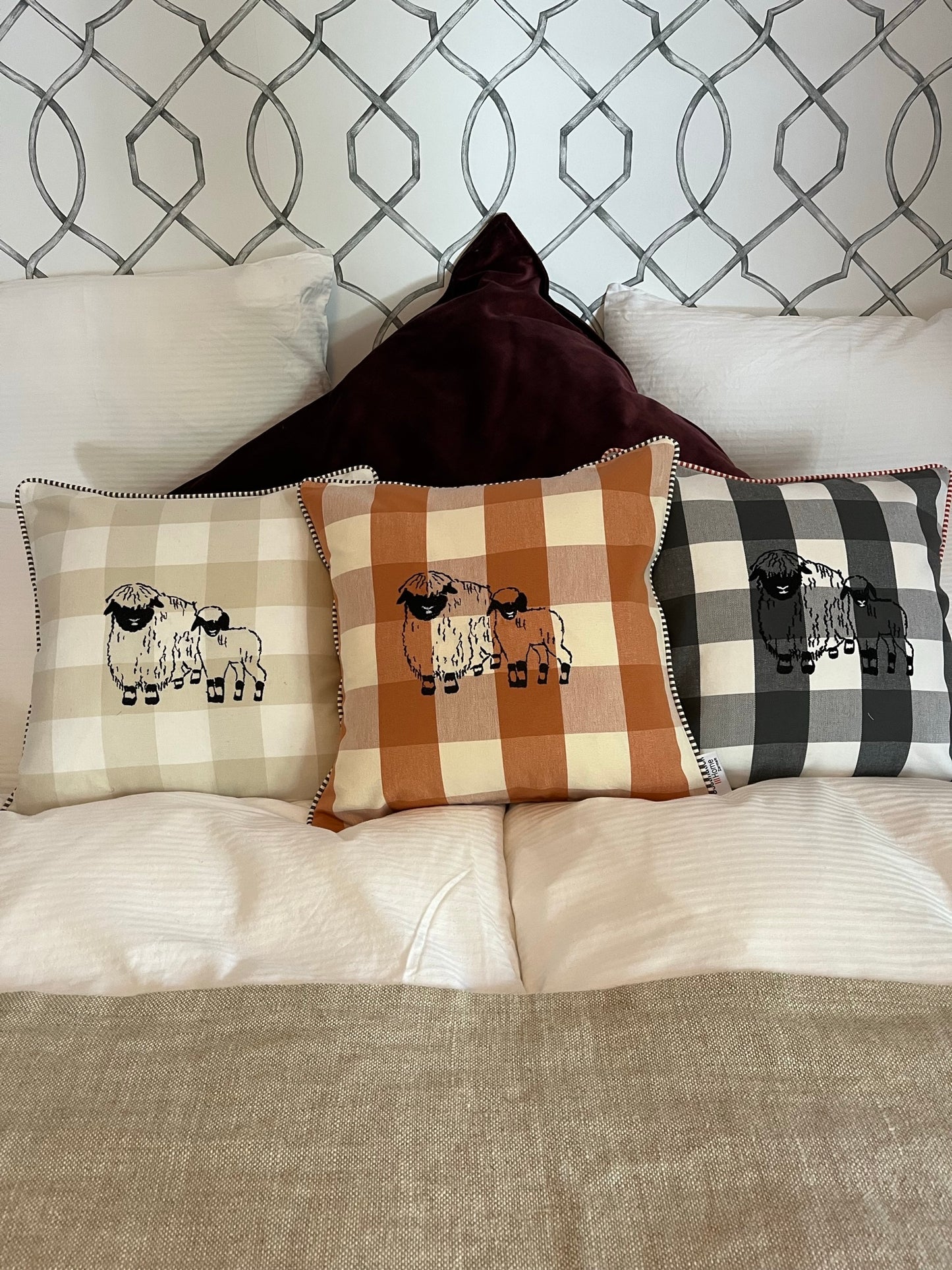 Blacknose sheep cushion cover, two sheep, orange/white