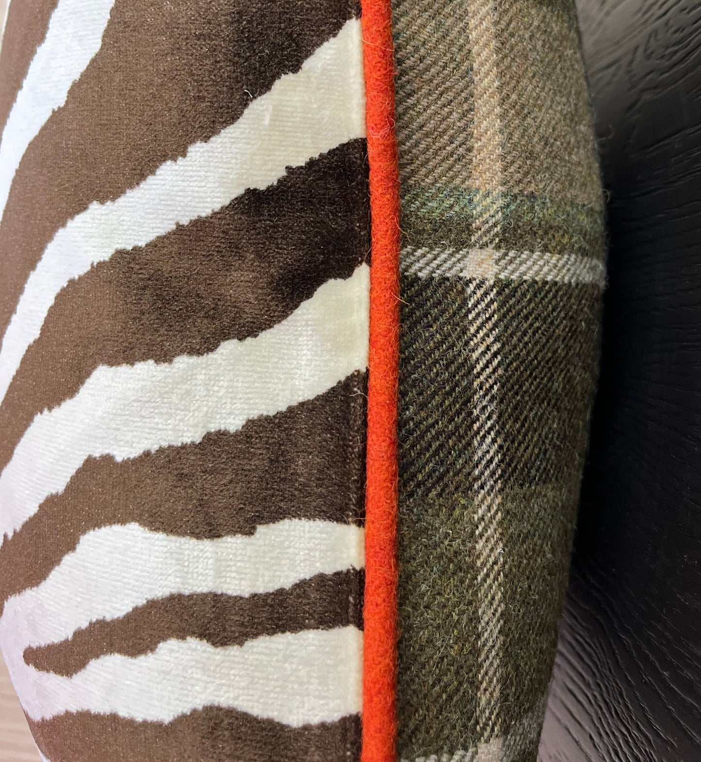 Alpine Chic Meets Africa cushion cover