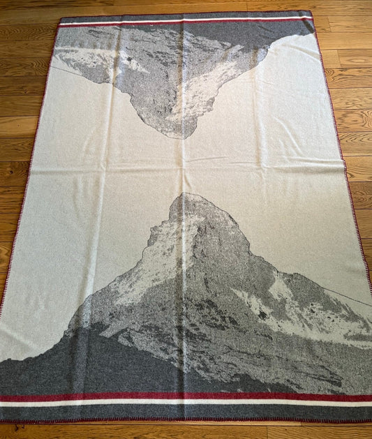 Matterhorn blanket