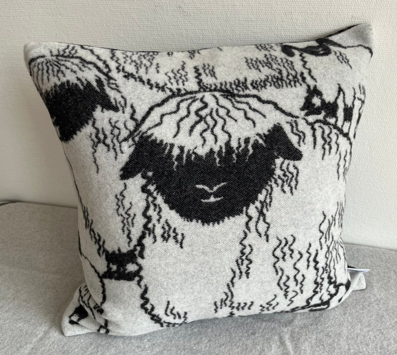 Blacknose sheep wool cushion cover, large sheep with young