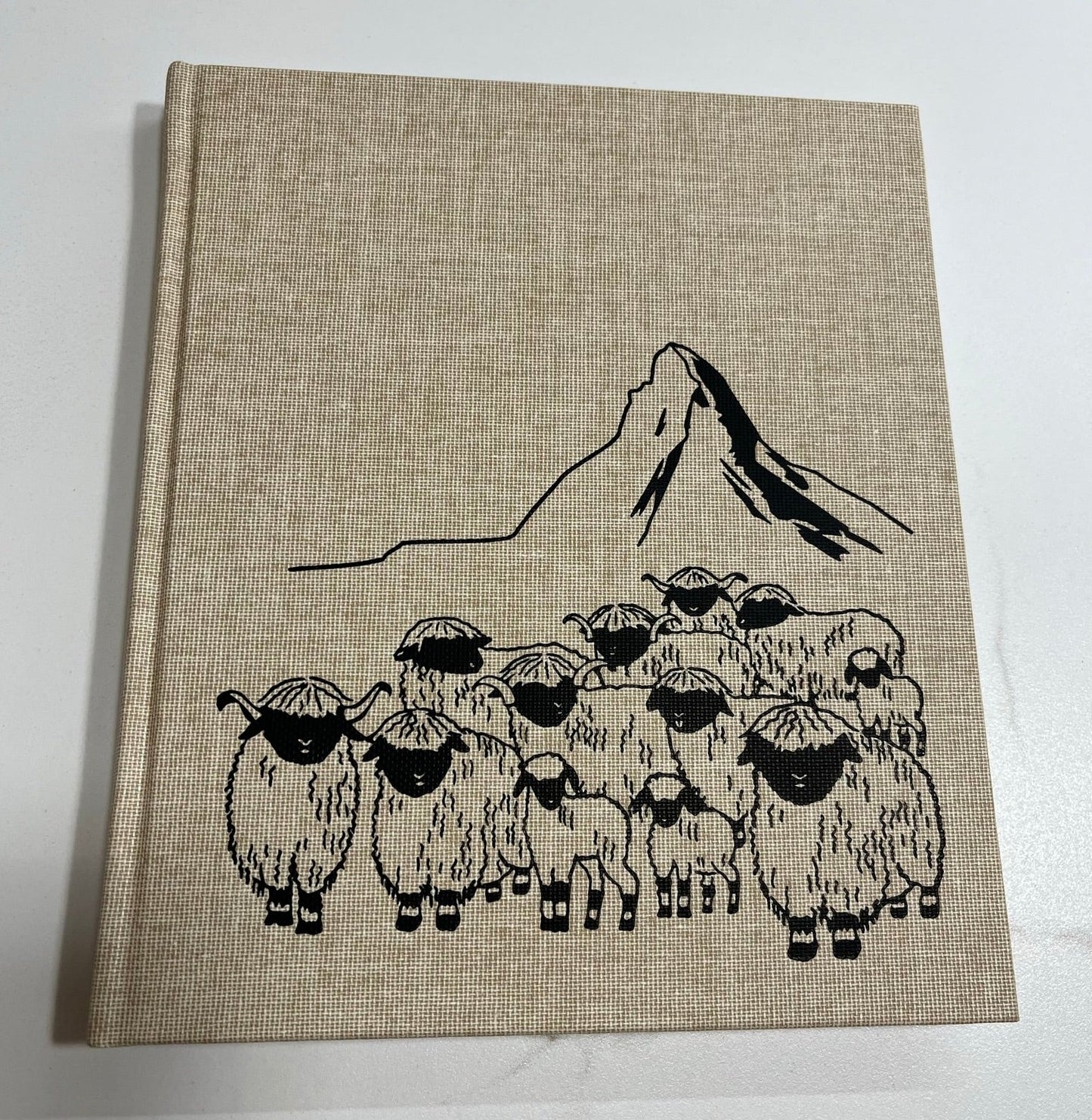 Notebook Blacknose Sheep with Matterhorn, light grey