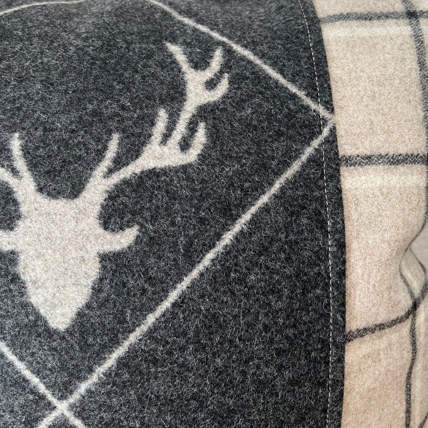 Deer design cushion cover, deer centered, grey/beige
