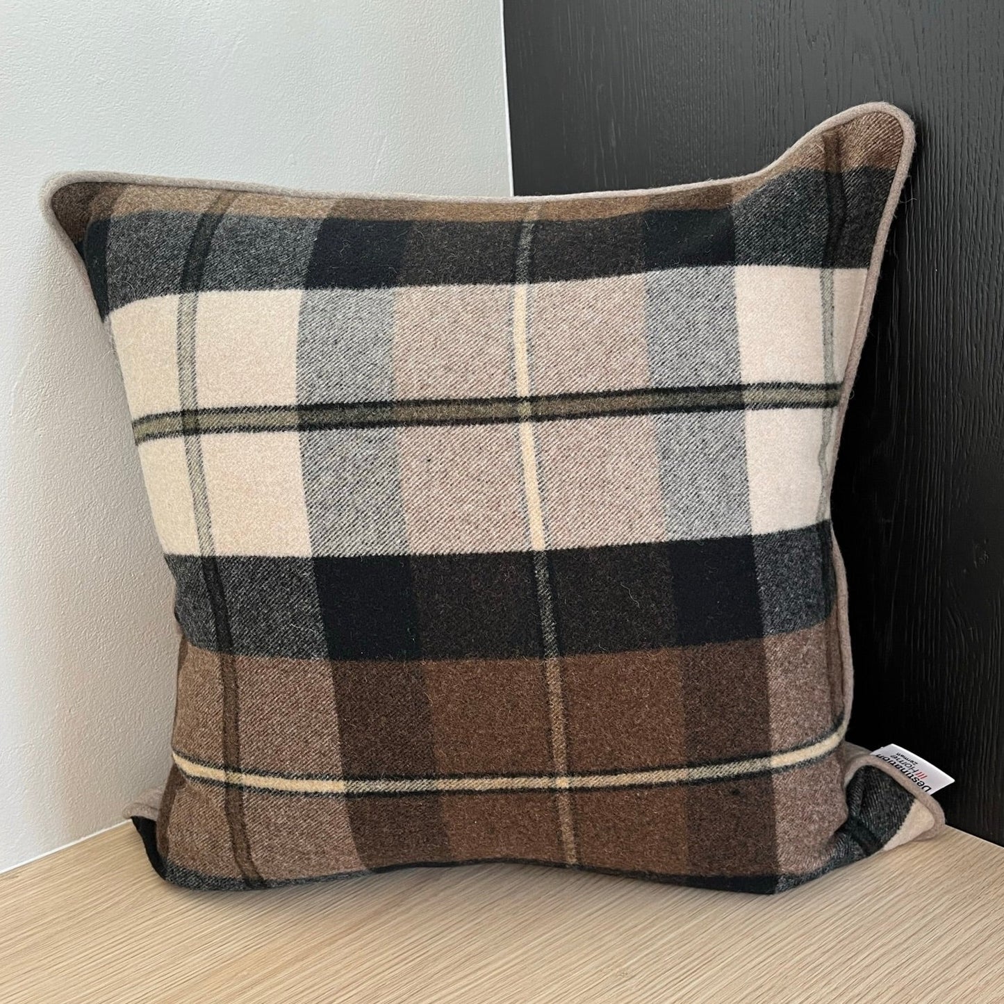 Cushion cover in soft wool fabric