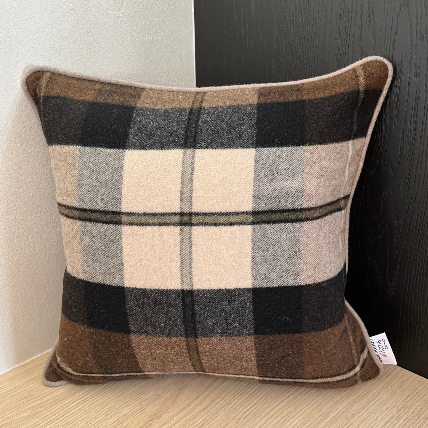 Cushion cover in soft wool fabric